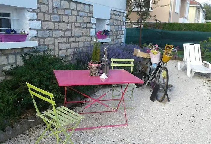 Bed and Breakfast Blue Room, Kitchenette Chaumont (Haute-Marne)